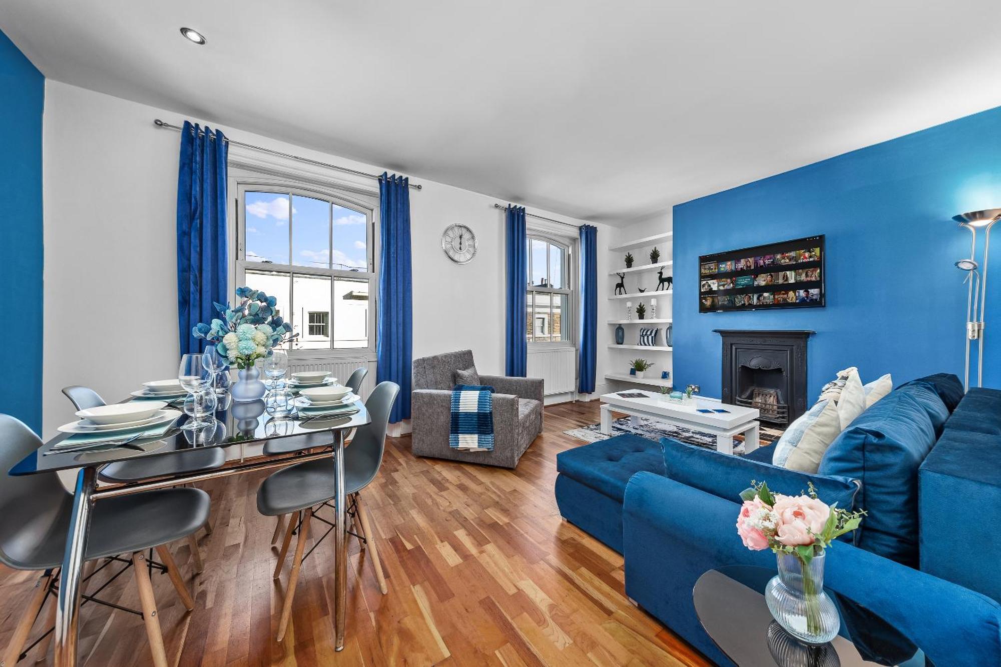 Balcony Blue Theme 1 Bedroom Central London Luxury Flat Near Hyde Park! Accommodates Up To 6! Double Sofa Bed And Next To Station! 외부 사진