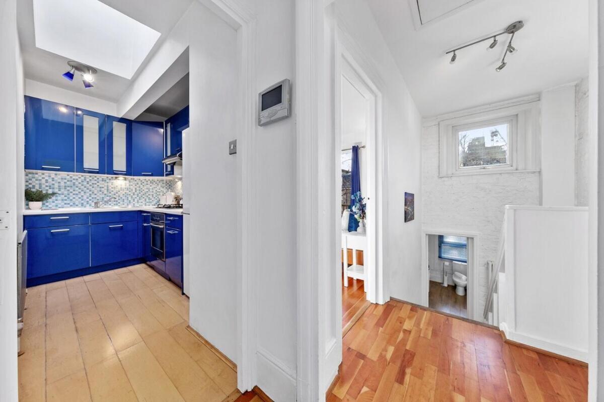Balcony Blue Theme 1 Bedroom Central London Luxury Flat Near Hyde Park! Accommodates Up To 6! Double Sofa Bed And Next To Station! 외부 사진