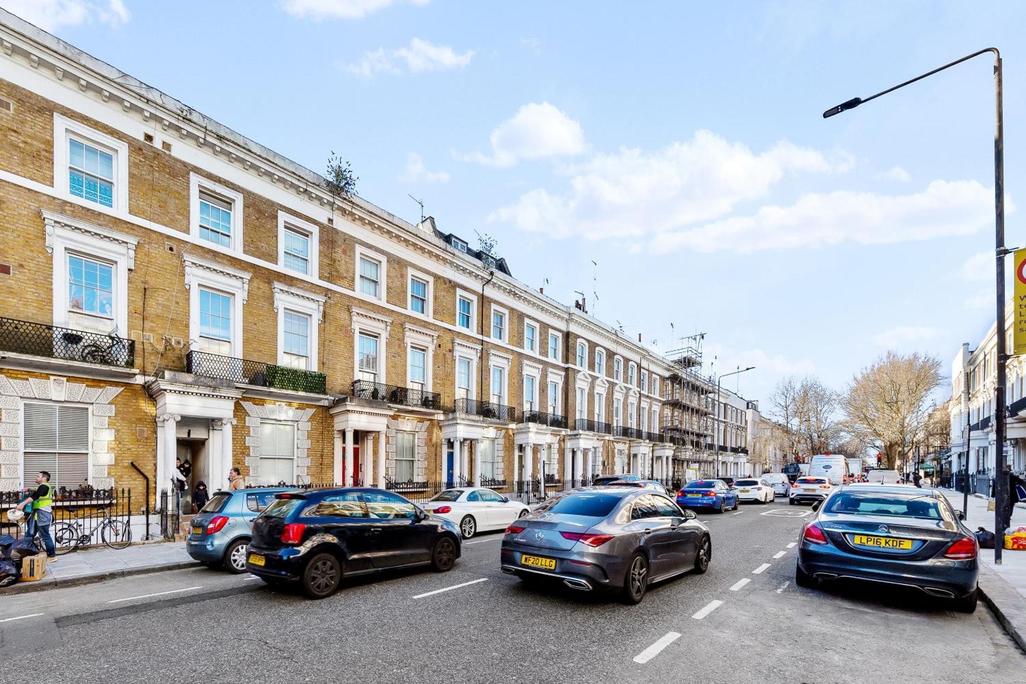 Balcony Blue Theme 1 Bedroom Central London Luxury Flat Near Hyde Park! Accommodates Up To 6! Double Sofa Bed And Next To Station! 외부 사진